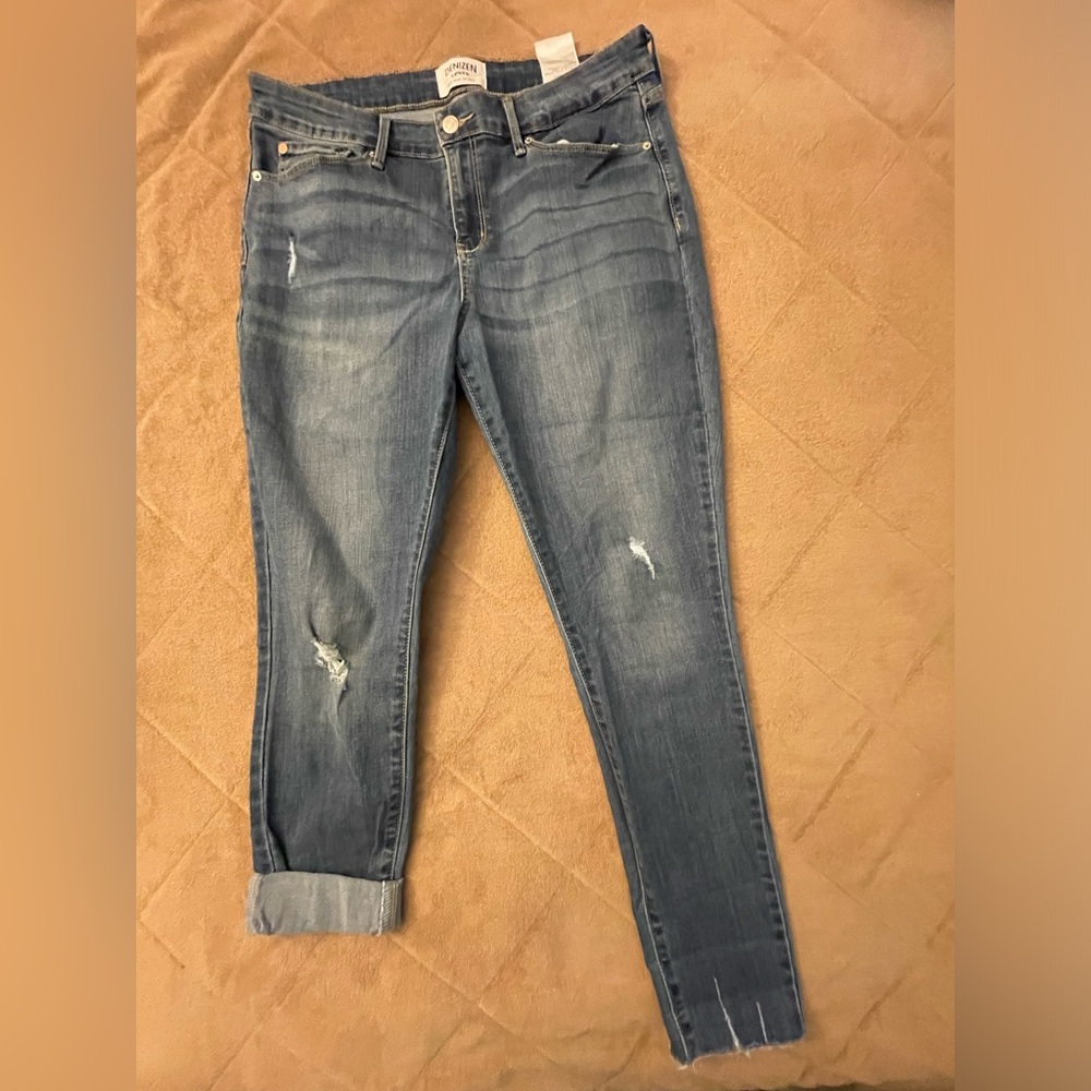 Levi’s Denizen mid rise skinny jeans 12M 31x30